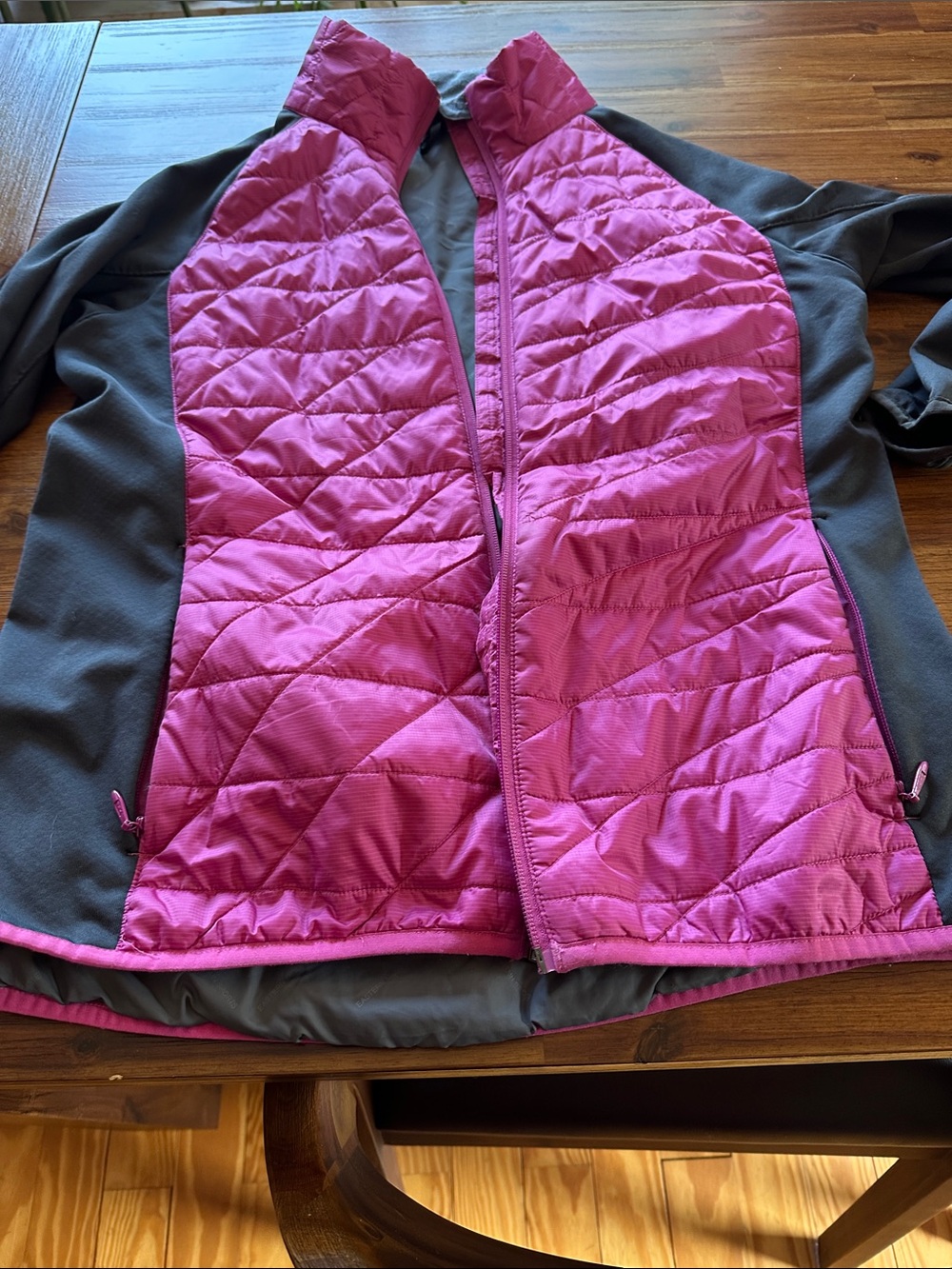 Eastern Mountain Sports Women’s Pink Quilted Puffer Jacket with Gray Panels